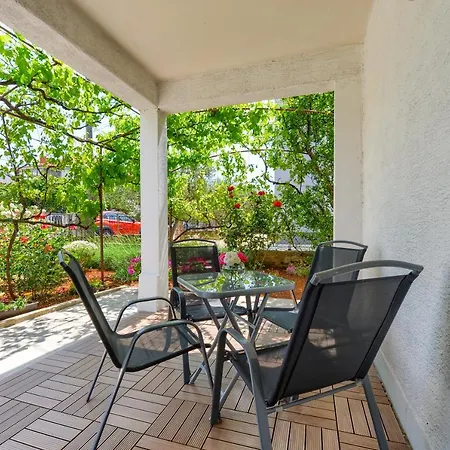 Apartment Klarin Zadar